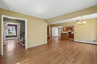 825 14th St E, Glencoe, MN 55336 - Photo 10