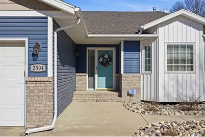 2504 33rd Street S, Fargo,  58103 - Photo 4