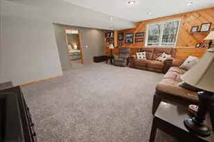 326 N Hickory St, Royalton, MN 56373 - Photo 44