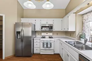 2810 Oak Ridge Dr, Monticello, MN 55362 - Photo 10