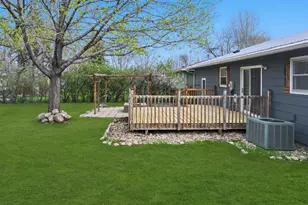 506 Elaine Ave, Marshall, MN 56258 - Photo 30