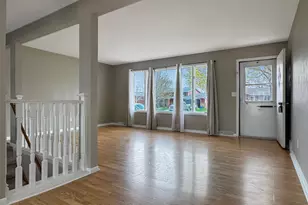 506 Elaine Ave, Marshall, MN 56258 - Photo 6