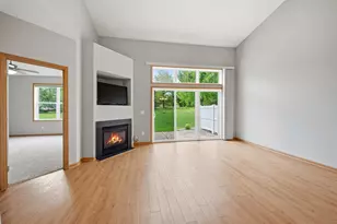 13872 Autumnwood Ct, Rosemount, MN 55068 - Photo 12