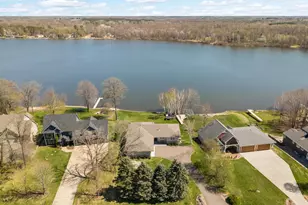 27225 Bayshore Dr NW, Isanti, MN 55040 - Photo 4