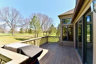 3711 Village Ct, Woodbury, MN 55125 - Photo 22