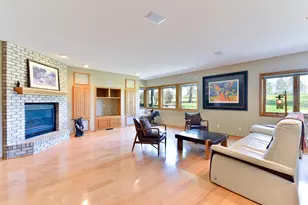 3711 Village Ct, Woodbury, MN 55125 - Photo 16