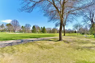 3711 Village Ct, Woodbury, MN 55125 - Photo 24