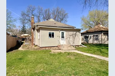 305 N Washington Avenue, Fulda, MN 56131 - Photo 1