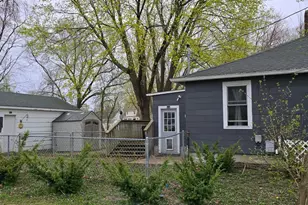 620 St Thomas Ave, Albert Lea, MN 56007 - Photo 4