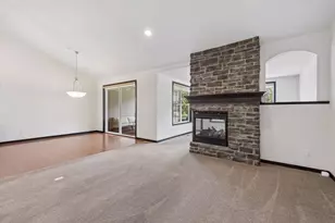 8652 Lake Riley Dr, Chanhassen, MN 55317 - Photo 12