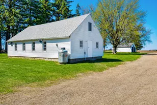 14700 235th Ave, New Richland, MN 56072 - Photo 8