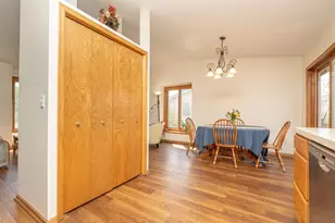 433 Braeburn Dr, Shakopee, MN 55379 - Photo 12