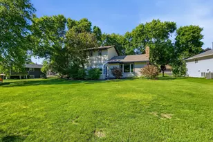 7010 W 83rd St, Bloomington, MN 55438 - Photo 14