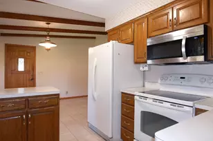 164 Linden Dr, Apple Valley, MN 55124 - Photo 2