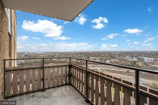 410 Groveland Ave, Minneapolis, MN 55403 - Photo 16