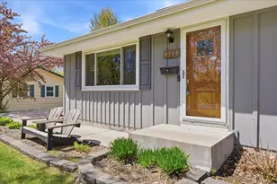 8508 Quinn Ave S, Bloomington, MN 55437 - Photo 4