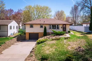 4530 Colorado Ave N, Crystal, MN 55422 - Photo 2