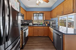 18344 N Lake Ln, Pine City, MN 55063 - Photo 16