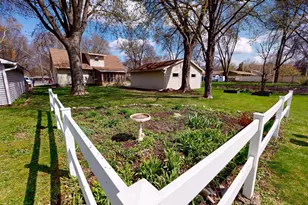 1112 15th St SW, Willmar, MN 56201 - Photo 6