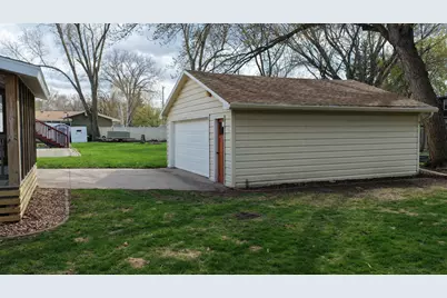 1112 15th Street SW, Willmar, MN 56201 - Photo 64