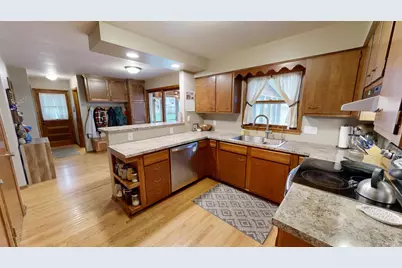1112 15th Street SW, Willmar, MN 56201 - Photo 8