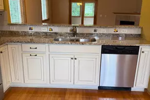 736 E Nicollet Blvd, Burnsville, MN 55337 - Photo 4