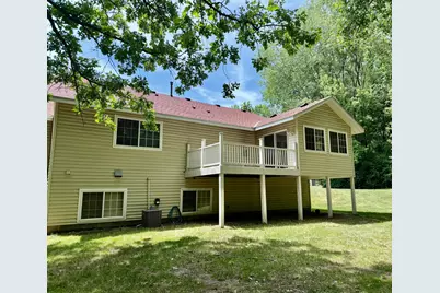 736 E Nicollet Boulevard, Burnsville, MN 55337 - Photo 2