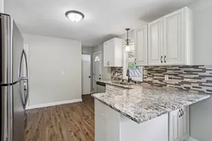 2016 W 90th St, Bloomington, MN 55431 - Photo 16