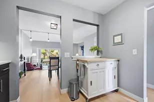 7313 W Franklin Ave, Saint Louis Park, MN 55426 - Photo 12