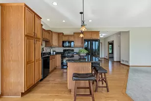 14401 Enclave Ct NW, Prior Lake, MN 55372 - Photo 12