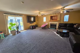 8931 Prestwick Parkway N, Brooklyn Park, MN 55443 - Photo 16