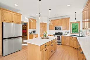 21690 Harvest Hills Dr, Prior Lake, MN 55372 - Photo 10