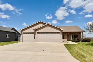 1206 6th Ave NE, Dilworth, MN 56529 - Photo 1