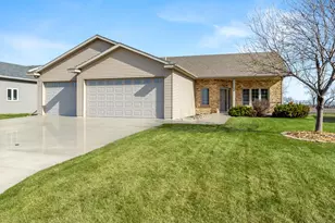 1206 6th Ave NE, Dilworth, MN 56529 - Photo 4