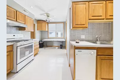 750 Robert Street S, Saint Paul, MN 55107 - Photo 22