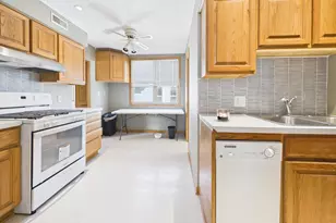 750 Robert Street S, Saint Paul, MN 55107 - Photo 22
