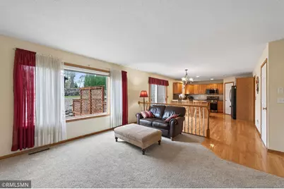 8549 Woodland Curve, Saint Bonifacius, MN 55375 - Photo 8