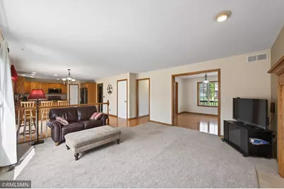 8549 Woodland Curve, Saint Bonifacius, MN 55375 - Photo 6
