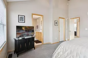 10756 Falling Water Ln, Woodbury, MN 55129 - Photo 20