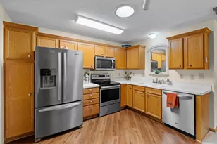 3825 Linden Ave, White Bear Lake, MN 55110 - Photo 12