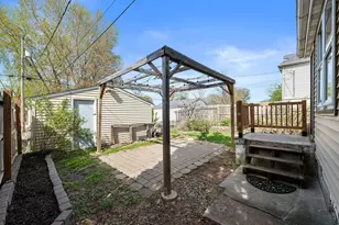 691 Orange Ave E, Saint Paul, MN 55106 - Photo 34