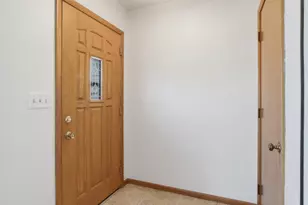526 Birch Ln S, Moorhead, MN 56560 - Photo 4