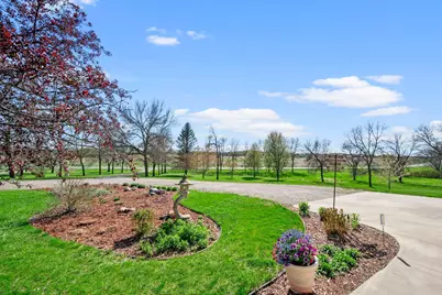 21650 Oakdale Drive, Corcoran, MN 55374 - Photo 8