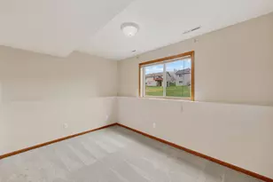 3639 Kenosha Dr NW, Rochester, MN 55901 - Photo 20