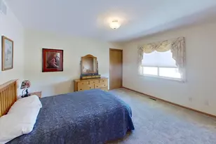 116 S 5th St, Marshall, MN 56258 - Photo 28