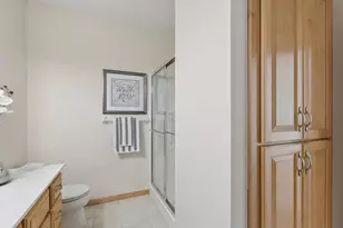 18225 39th Ave N, Plymouth, MN 55446 - Photo 38