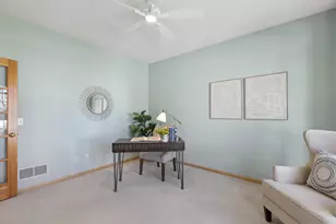 18225 39th Ave N, Plymouth, MN 55446 - Photo 30