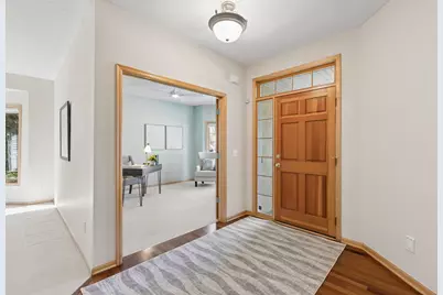 18225 39th Avenue N, Plymouth, MN 55446 - Photo 4
