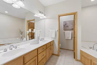 18225 39th Avenue N, Plymouth, MN 55446 - Photo 24
