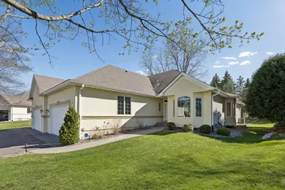 18225 39th Avenue N, Plymouth, MN 55446 - Photo 2